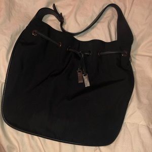Lightly used Gucci bag!!